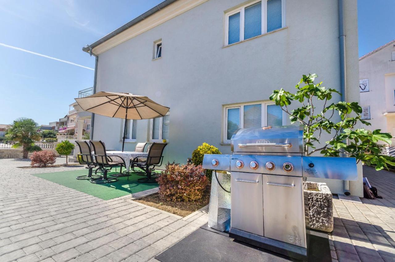 Apartment Canada Dream Vacation Srima Kültér fotó
