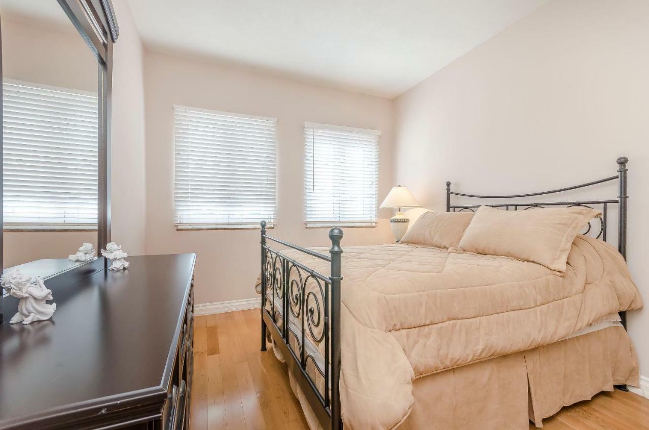 Apartment Canada Dream Vacation Srima Kültér fotó
